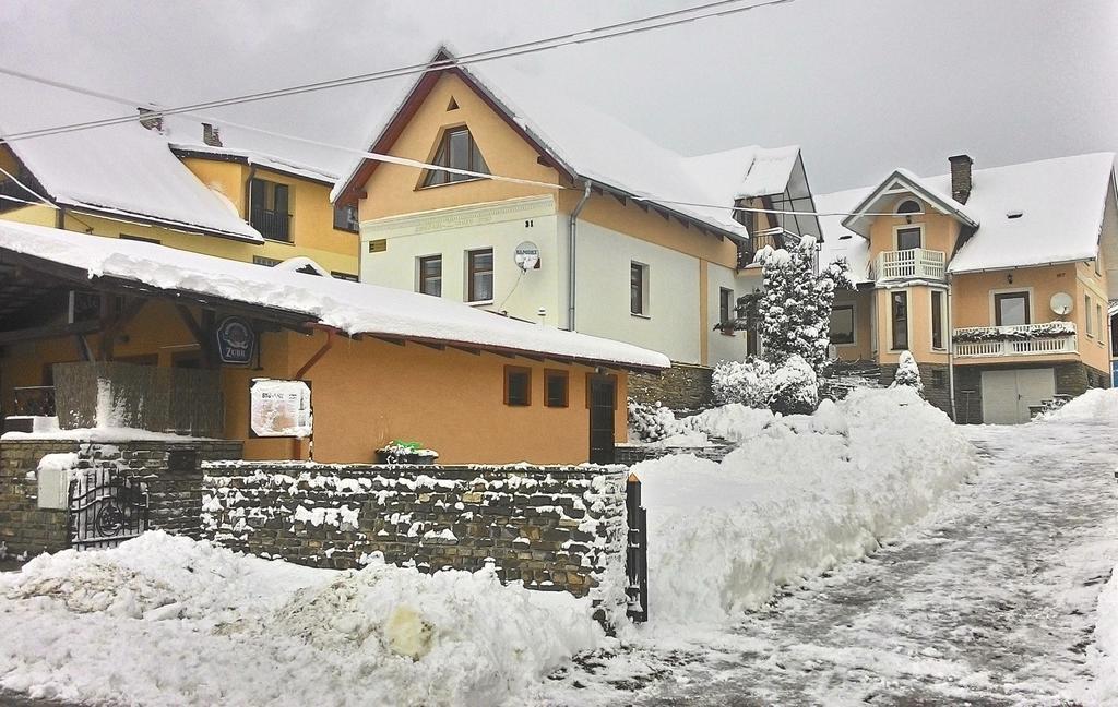 Vila Dravce Екстериор снимка